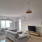 Central City Apartment Apartamento Durrës