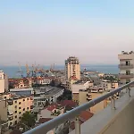 Central City Apartment Apartamento Durrës