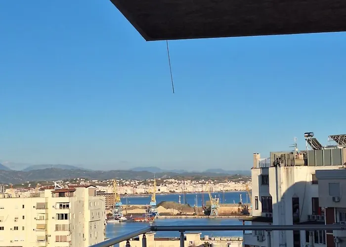Central City Apartment * Durres